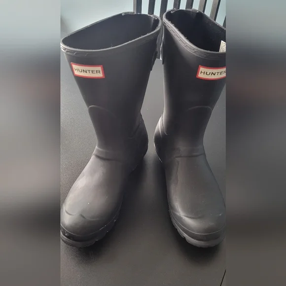 Matte Black HUNTER boots Size 7 - Picture 1 of 6